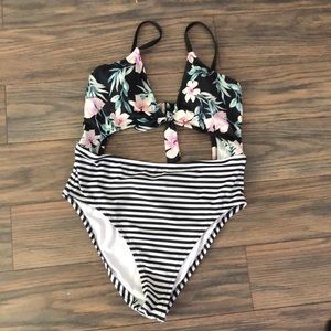 very cute high waitsed one piece swimsuit